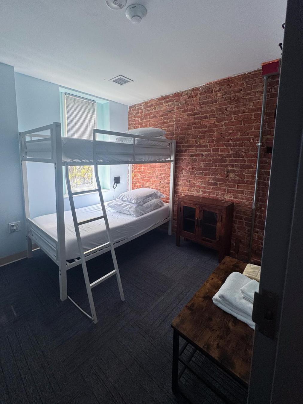 U Street Capsule Hostel Washington Exterior foto